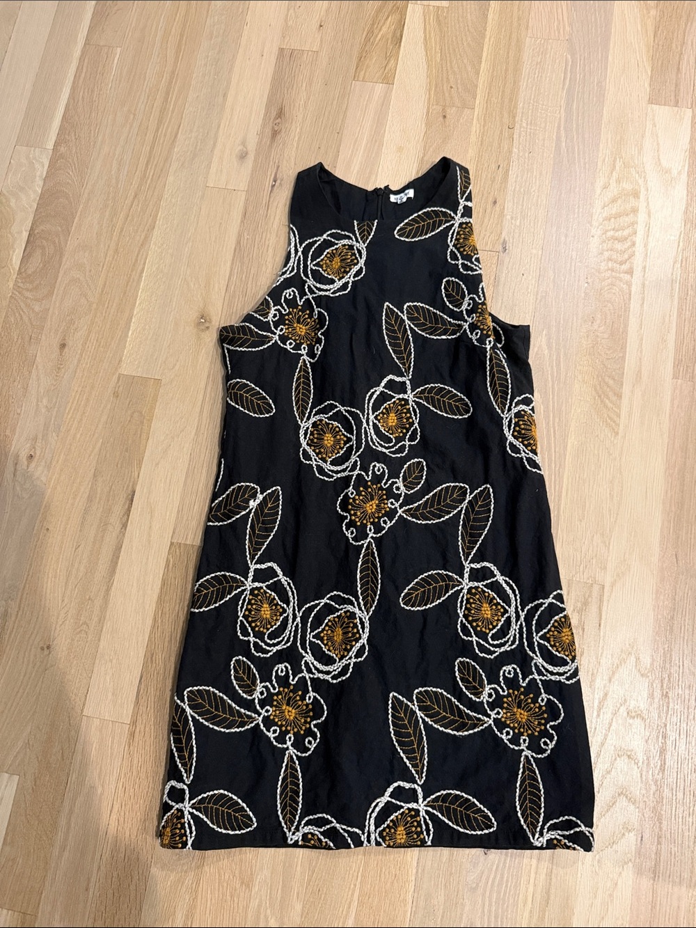 Vici Black Sleeveless Floral Embroidered Shift Dress with White and Gold Details